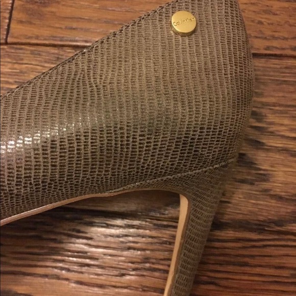 Calvin Klein Pumps - Picture 4 of 5
